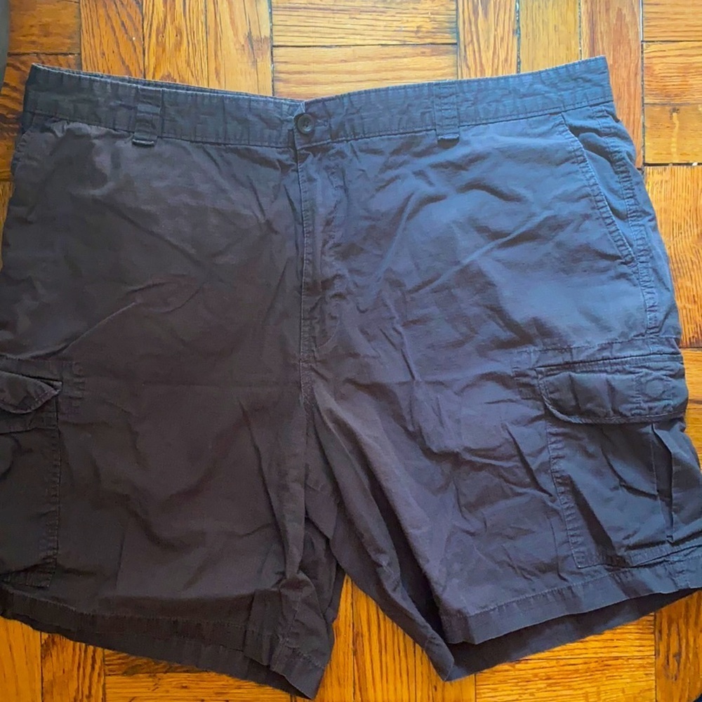 Chaps gray shorts size: 44